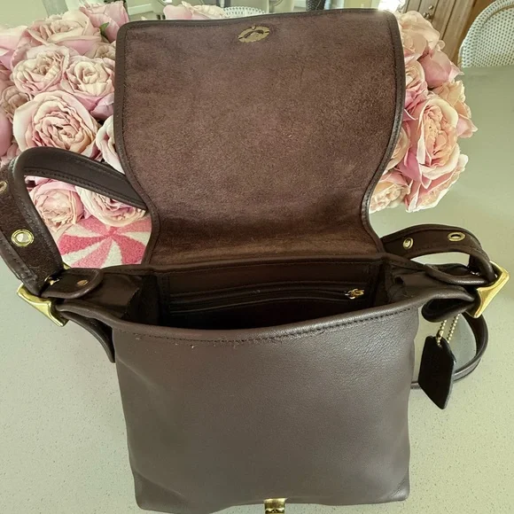 Vintage USA Coach Legacy champion gloved Tanned crossbody bag turn lock - Picture 10 of 15